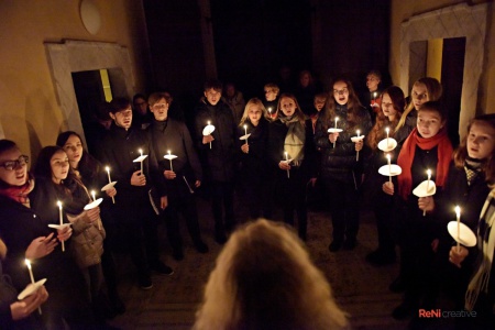 Koncert ve světle hudby - Kostel sv. Petra a Pavla Osek