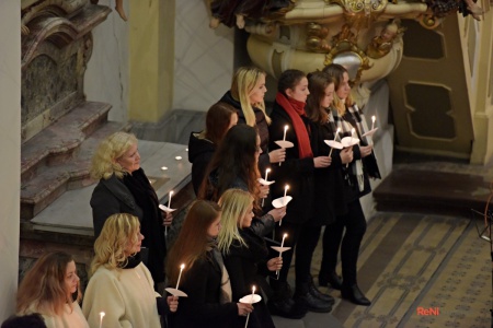 Koncert ve světle hudby - Kostel sv. Petra a Pavla Osek