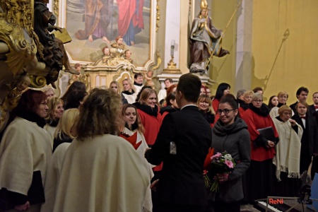 Koncert ve světle hudby - Kostel sv. Petra a Pavla Osek