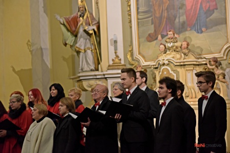 Koncert ve světle hudby - Kostel sv. Petra a Pavla Osek