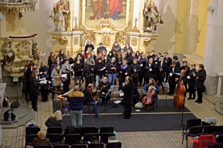 Koncert ve světle hudby - Kostel sv. Petra a Pavla Osek