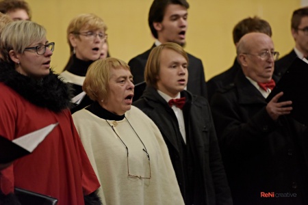 Koncert ve světle hudby - Kostel sv. Petra a Pavla Osek