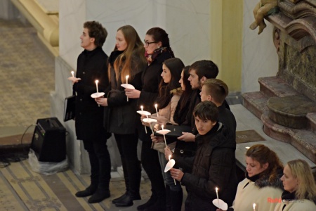 Koncert ve světle hudby - Kostel sv. Petra a Pavla Osek