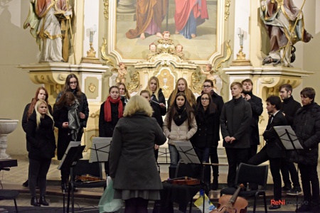 Koncert ve světle hudby - Kostel sv. Petra a Pavla Osek