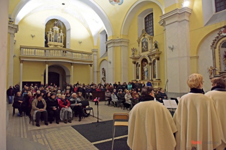 Koncert ve světle hudby - Kostel sv. Petra a Pavla Osek