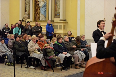 Koncert ve světle hudby - Kostel sv. Petra a Pavla Osek