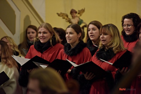 Koncert ve světle hudby - Kostel sv. Petra a Pavla Osek
