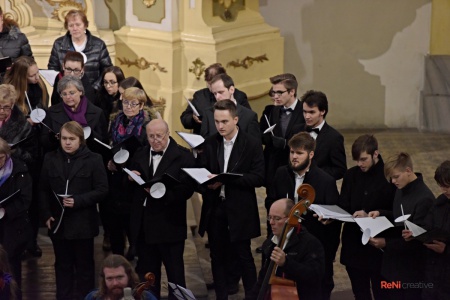 Koncert ve světle hudby - Kostel sv. Petra a Pavla Osek