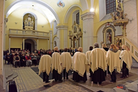 Koncert ve světle hudby - Kostel sv. Petra a Pavla Osek